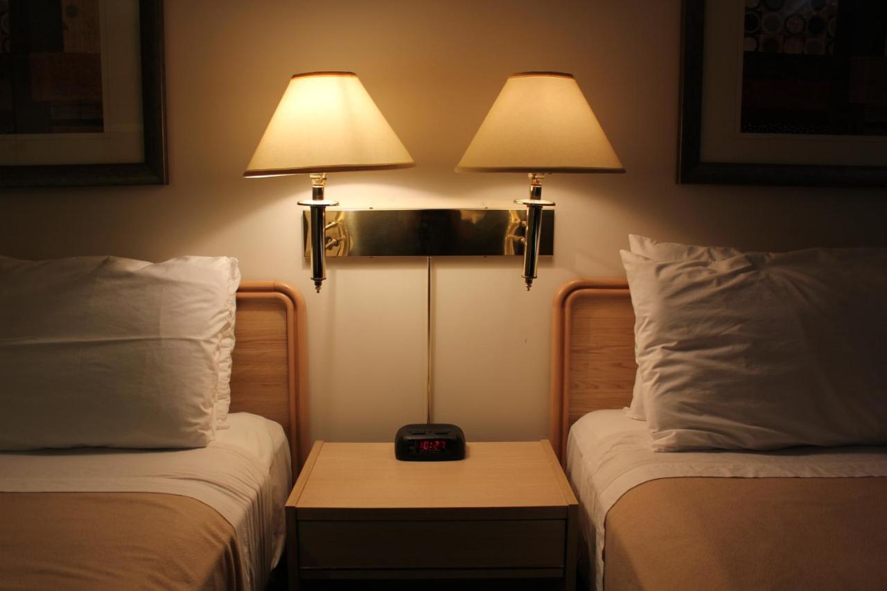 Coronet Hotel 艾伯特亲王城 外观 照片