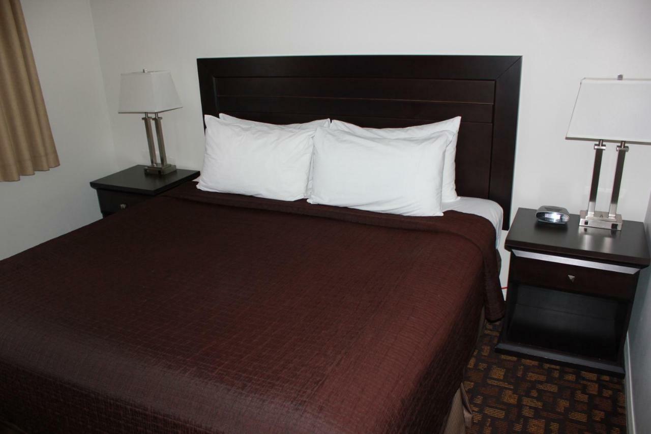 Coronet Hotel 艾伯特亲王城 外观 照片